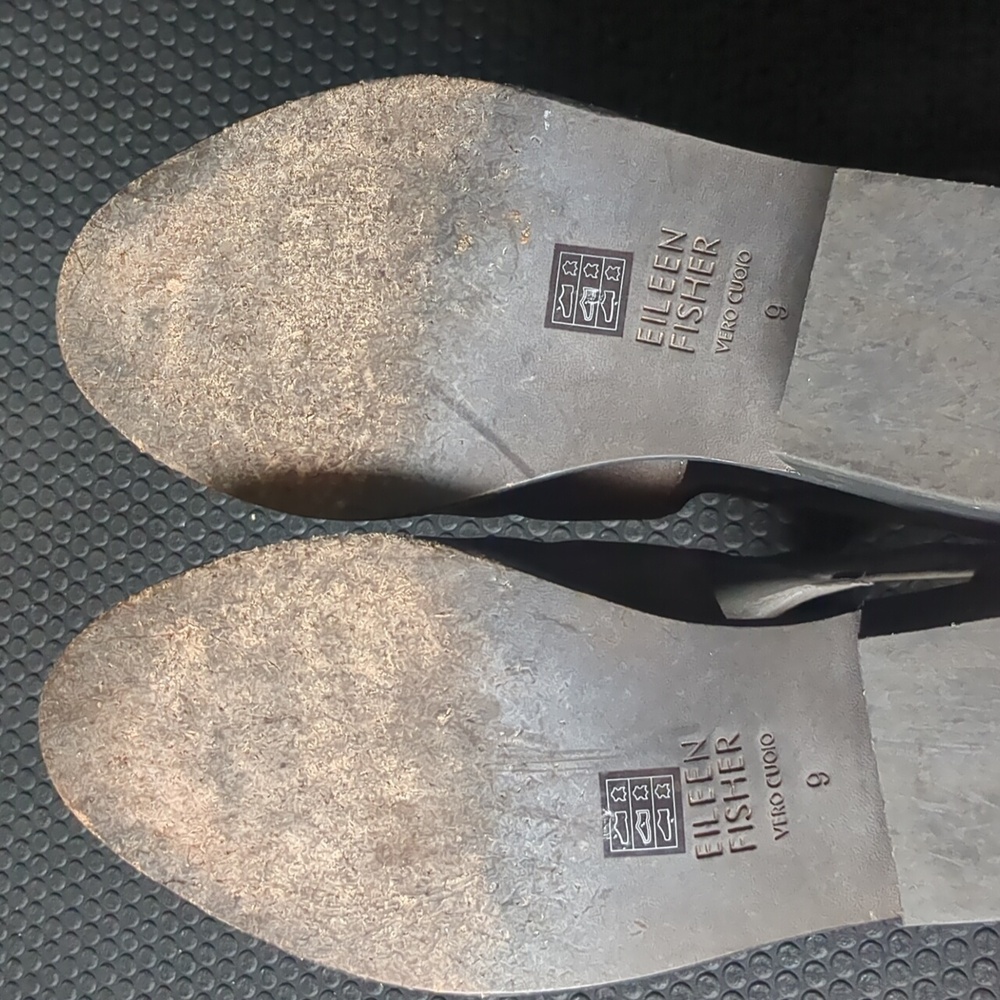Eileen Fisher size 9 Tan Ankle Boots - Picture 4 of 5